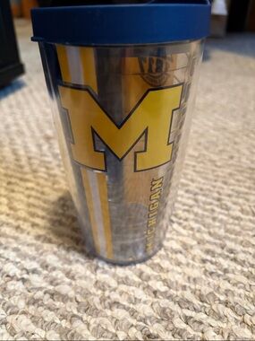 University of Michigan Yellow & Blue Insulated Travel Tumbler